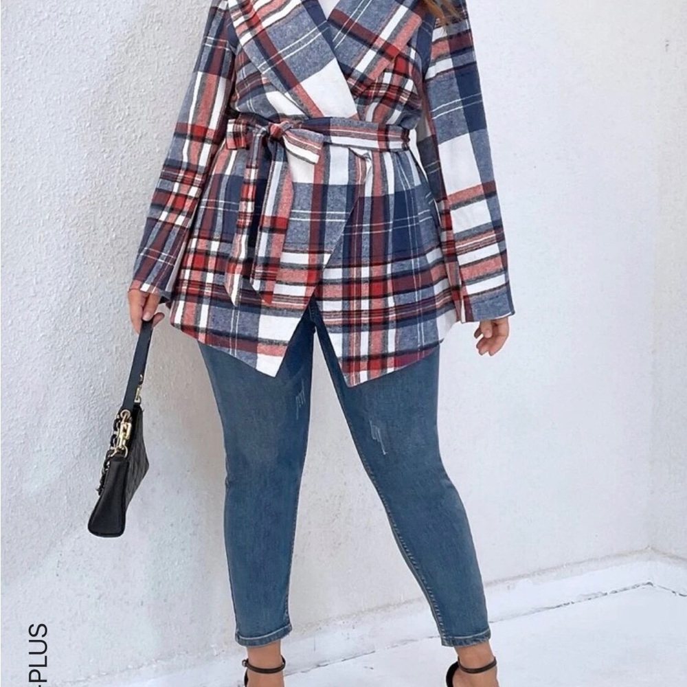 New Plaid Wrap Jacket. Plus 2XL SHEIN Curve - Picture 2 of 4